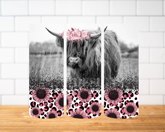 RTS 00063 - Pink daisy highland cow - 30oz skinny tumbler